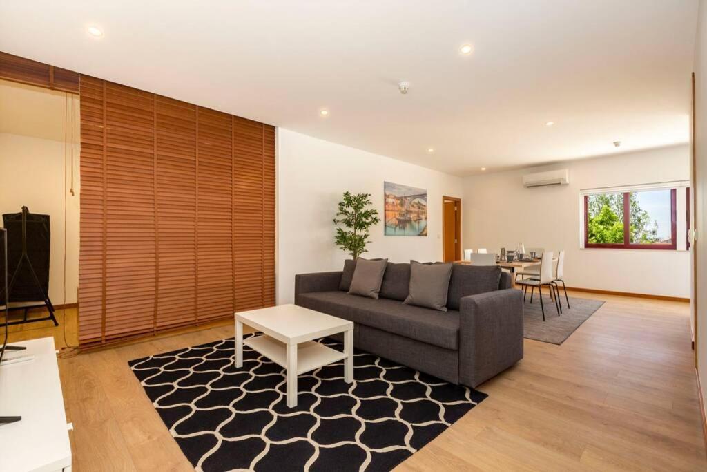 Apartamento Eiffel Oporto Exterior foto